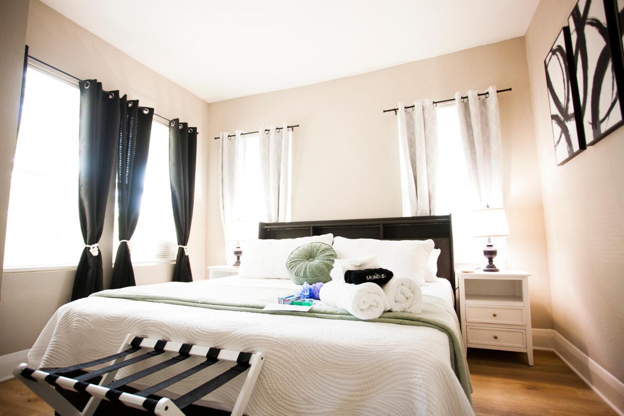 Ybor 2 King Beds And Free Parking Tampa